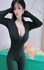 丰乳翘臀安妮